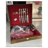 Silverware with wooden box mix brands