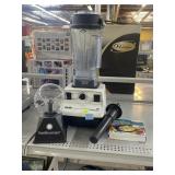 Vita-Mix 5000 total nutrition center blender and