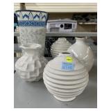Assorted vases. Tallest approx 12 inches.