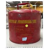 Eagle UI-50-face type 1 gasoline can used