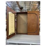 Dart Board Case Incomplete See Photos.
