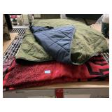 2 Blankets.