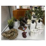 Gold Accent Metal Ring Decor, Artificial Plants,