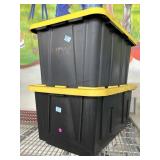 2 Storage Containers W/lids