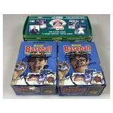 Mixed lot of sports cards