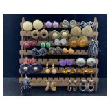 Fashion Clip Earrings W/stand
