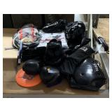 Sparring Equipment. Boxing Gloves, Headgear &