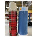 2 Vintage Thermosï¿½s.