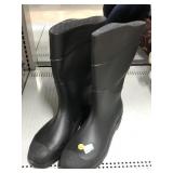 Servus Rain Boots New Size 15