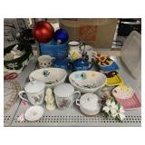 Bee and Flower Bowls, Cupcake Themed Plates, Tea
