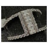 Sterling Silver Ring W/diamond Stimulant, Tw 3.7g