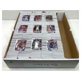 Mixed lot of sports cards