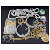 Fashion Jewelry Incl. Necklaces, Earring & More