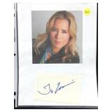Téa Leoni Signature Card