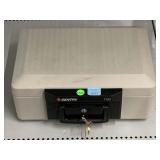 Sentry Safe 1100 with Key.