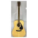 Yamaha F325D Acoustic Guitar. Headstock Cracked,