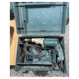 Makita Steel/Concrete Drill with case - mod