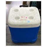 Igloo Ice Cube cooler, approx 19x16x20in