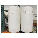 2 Plastic Liquid containers, 1.8mm, sz approx