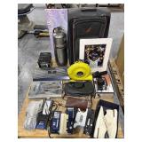 Vending Bill Acceptors, Car Amps, Vtg Camera, New