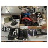 Assorted Electronics. Some Vintage. Some New.