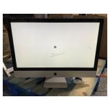 Apple Mac All-in-One Computer - Powers on -