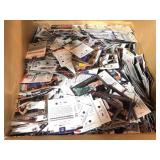 Mixed lot of sports cards