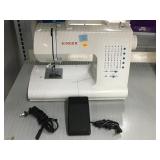 Singer sewing machine, model 7462 w/power cord