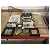 Wall decor incl. prints, signs, mirrors and more,