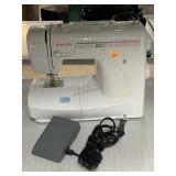 Singer Sewing machine, model 2932 w/pedal