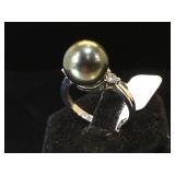 Sterling ring w/ Black Pearl & clear gemstone,