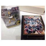 Green Bay packers plaque & Aaron Rodgers figure