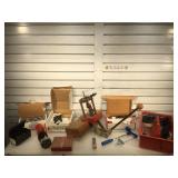 Reloading equipment - see photos - includes 45