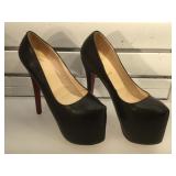 Christian Louboutin 37 heels - Red bottom Paris -