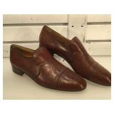 Bruno Magli Italian leather shoes, mens size 10