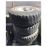 Lot of truck tires - 35x12.50R15 and others
