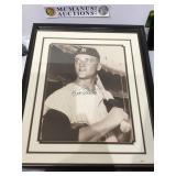 Roger maris framed pic NO COA
