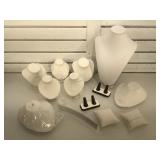 Necklace displays & ring displays