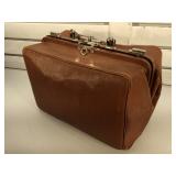 Vintage Doctor bag vg condition