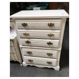 Broyhill 5 drawer dresser - painted white