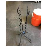 Metal stand 34 in tall