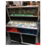 Vintage 1967 Seeburg Stereo Showcase jukebox -