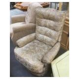 Rocking chair w/pattern