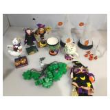 Lot of assorted Halloween items, cups and more