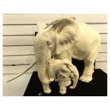 Lg Elephant Mother with calf, as is, resin