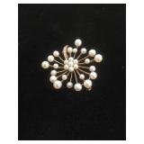 14K Gold Brooch with Pearls - 7.2g TW