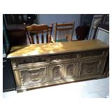 Wooden dresser w/9 drawers, approx 6.3x1.7x2.8