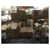 Table lot of assorted table lamps w/extra shades