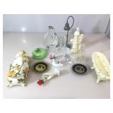 Lot of assorted trinkets and display items