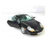 Porsche 911 by Sun Star 1:18 scale Diecast car